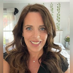 Meet your Posher, Gia